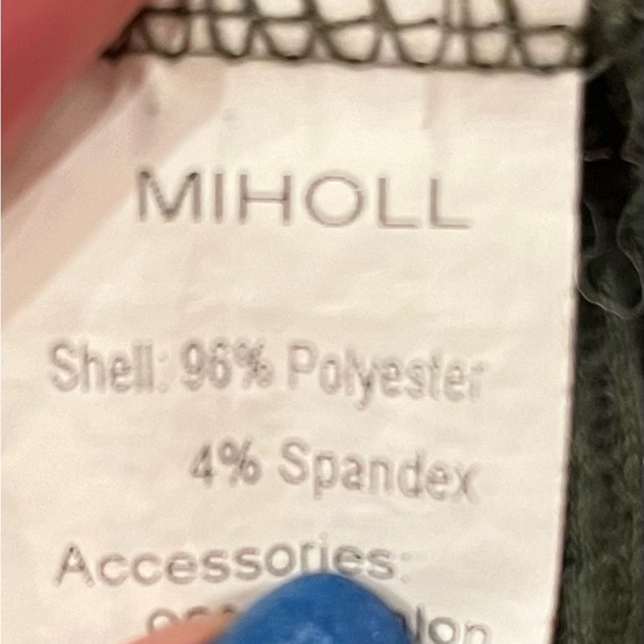 MILHOLL ladies size XL casual, long, sleeved, waffle knit top with lace sleeves - Picture 8 of 8